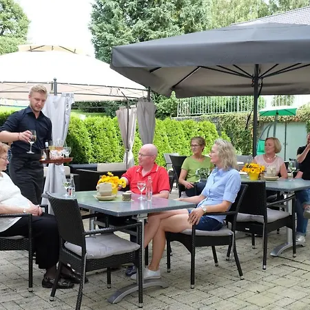 호텔 Landgasthaus Hoffmann 3*