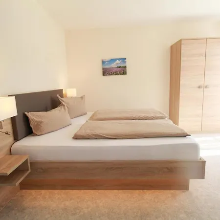 מלון Landgasthaus Hoffmann Kruchten